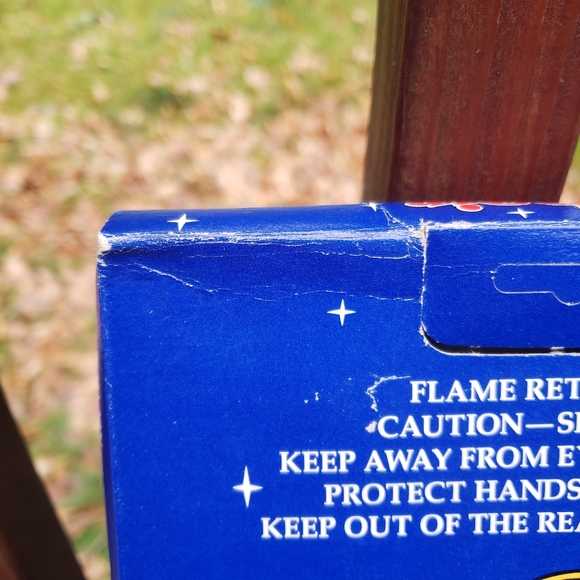 Vintage Angel Hair Spun Glass Union Wadding CO - Made In USA 2oz Box - Picture 11 of 15